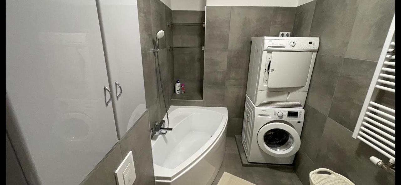 N.Cristian Apartment Boedapest Buitenkant foto