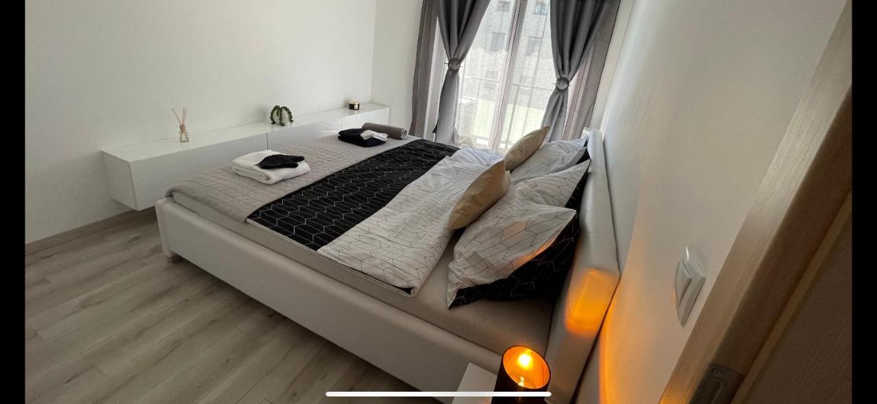 N.Cristian Apartment Boedapest Buitenkant foto