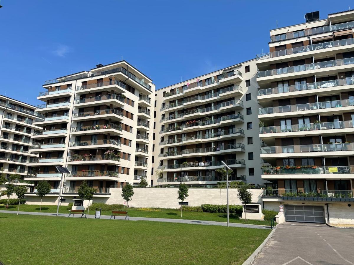 N.Cristian Apartment Boedapest Buitenkant foto